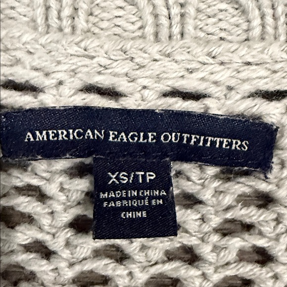 American Eagle Outfitters Cream Knit Sweater - Picture 2 of 4